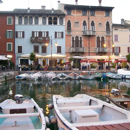 Stella House Desenzano del Garda