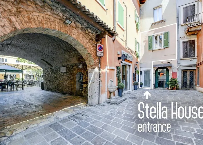 Stella House